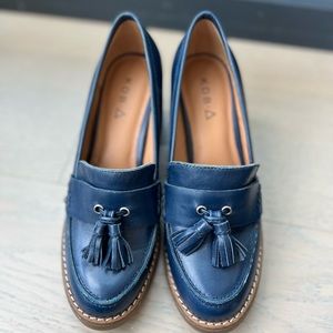 Heeled Loafer with Tassel